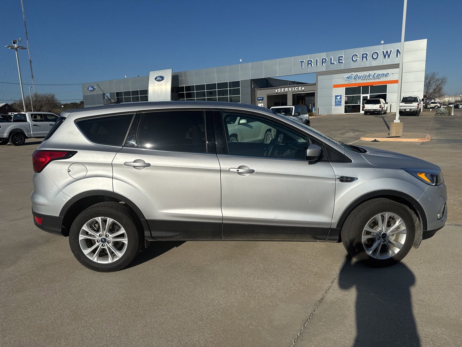 Used 2019 Ford Escape SE image 4