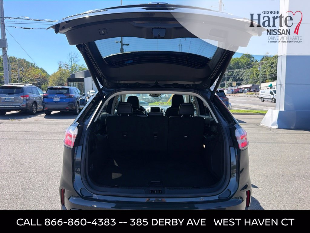 Used 2024 Ford Edge Titanium AWD/4WD image 23
