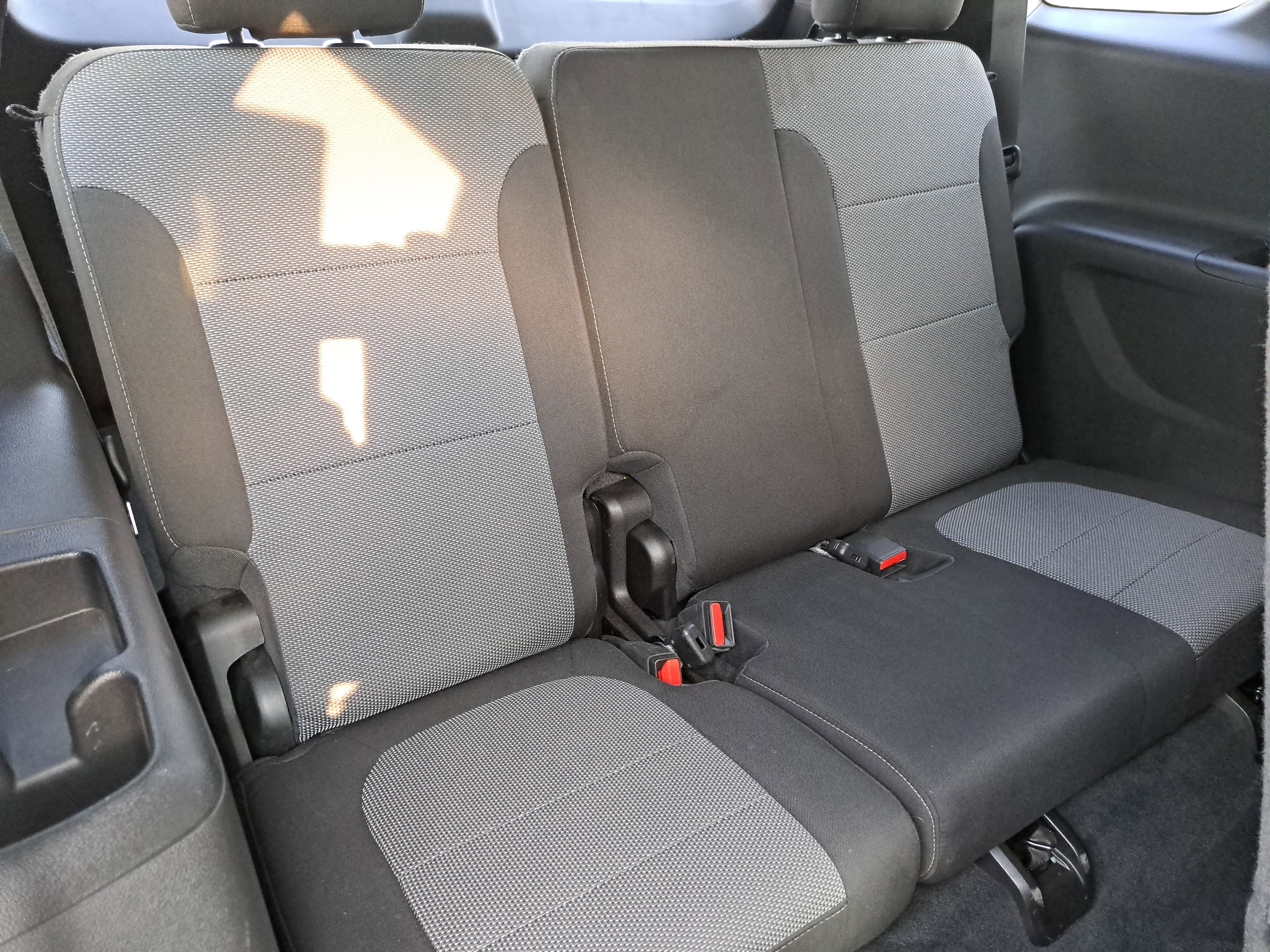 Used 2021 Chevrolet Traverse LS image 12
