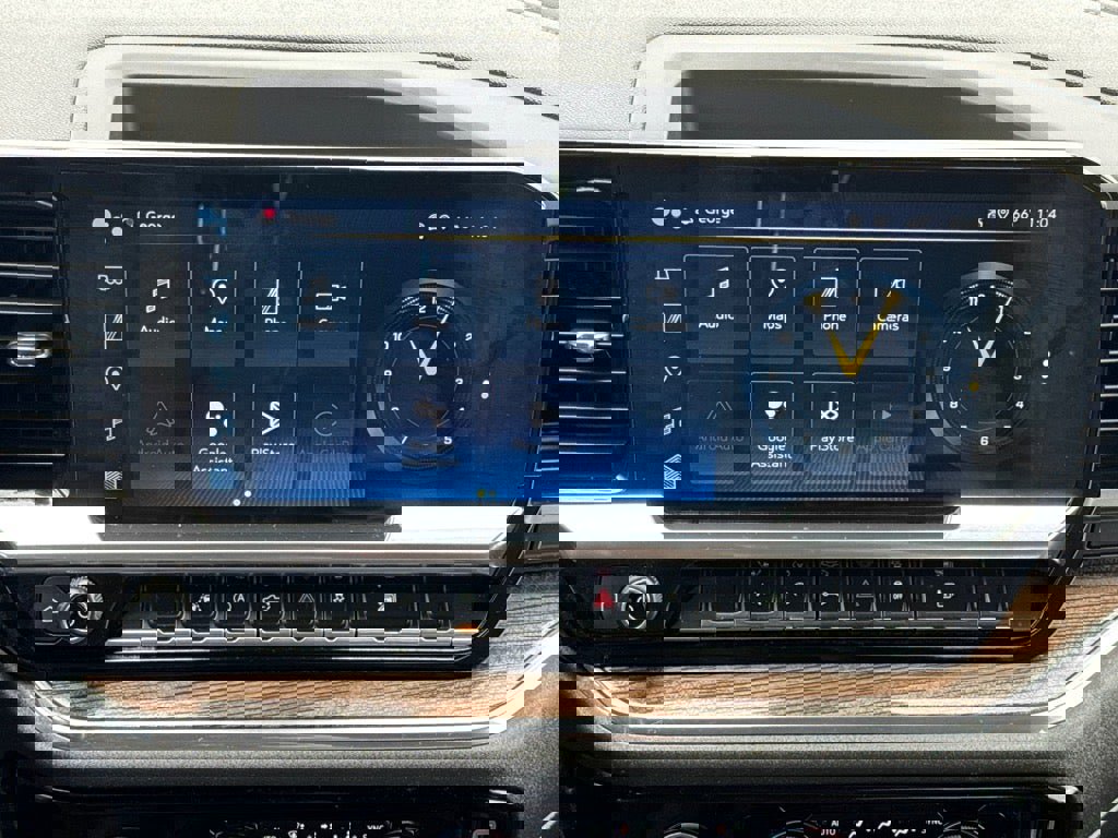 Used 2023 Chevrolet Silverado 1500 LT image 10