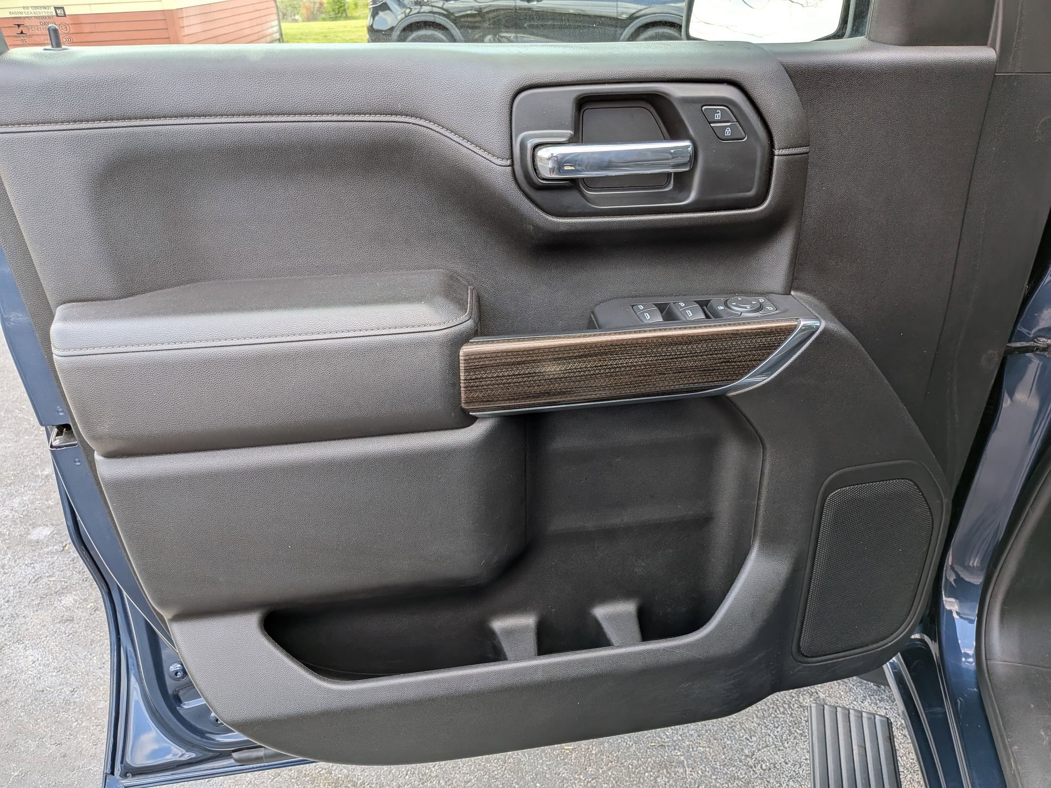 Used 2020 Chevrolet Silverado 1500 RST w/ All-Star Edition image 11