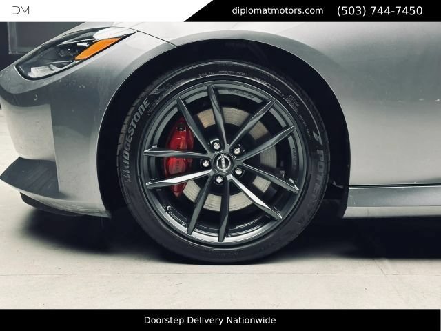 Used 2024 Nissan Z Performance w/ Floor Mat Package RWD image 40