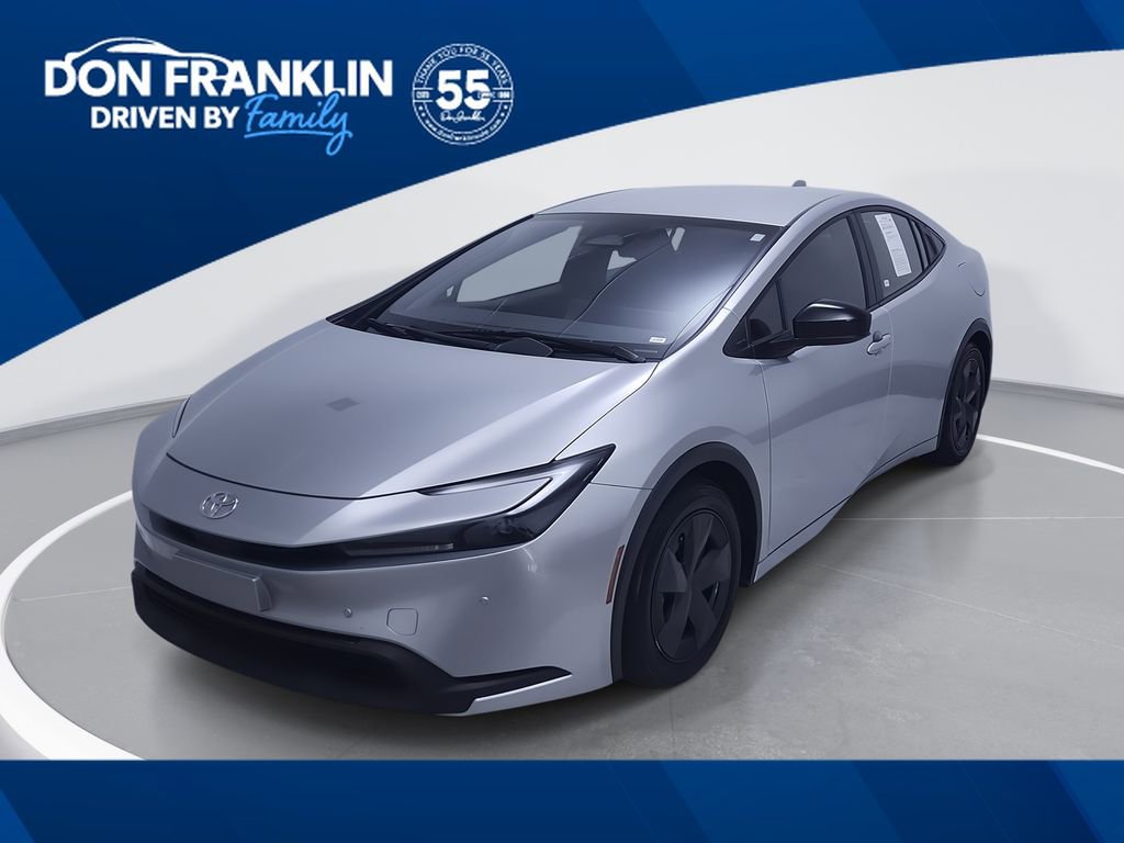 Used 2023 Toyota Prius LE FWD image 1