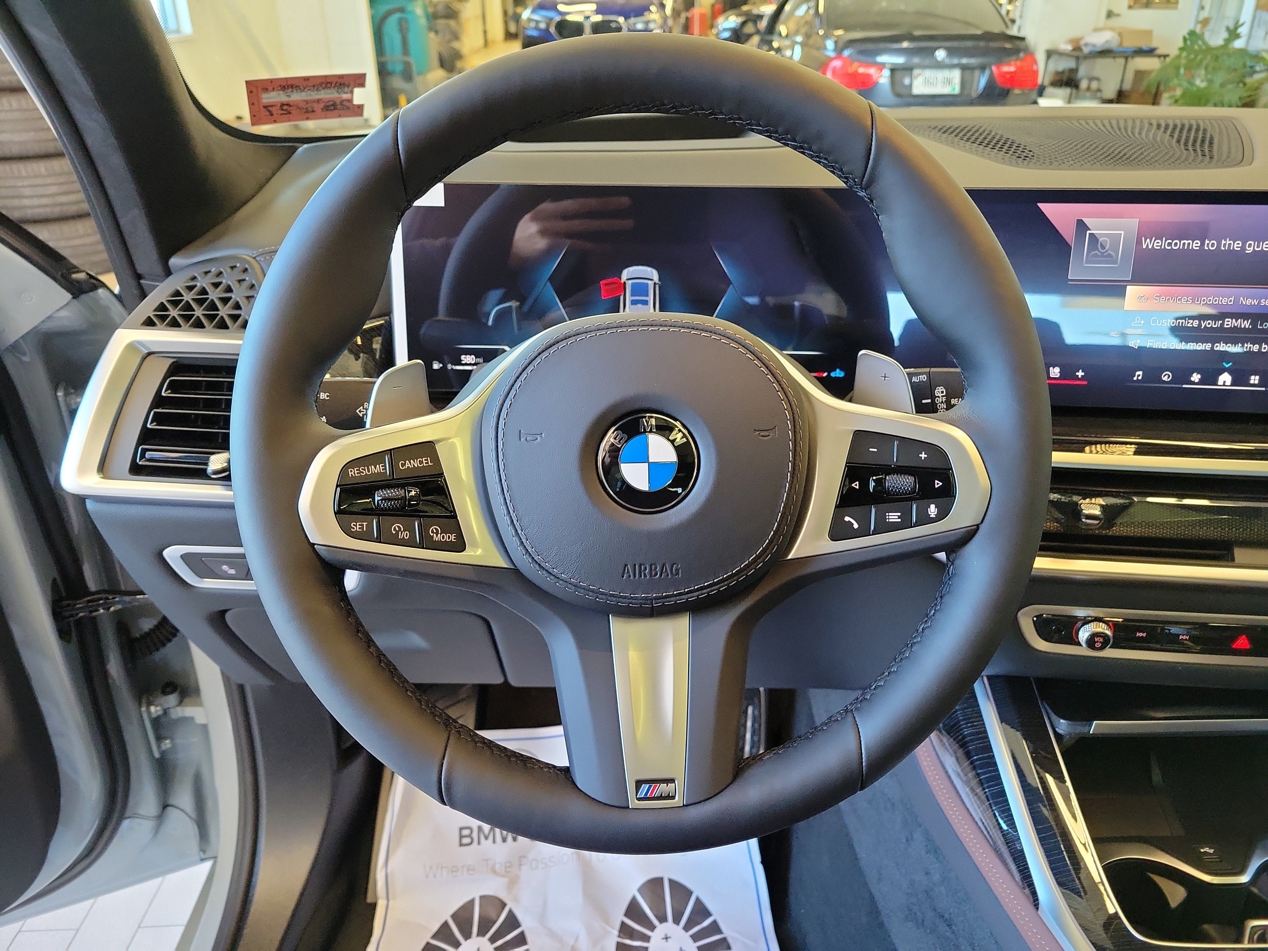 New 2027 BMW X7 xDrive40i w/ M Sport Package AWD/4WD image 19