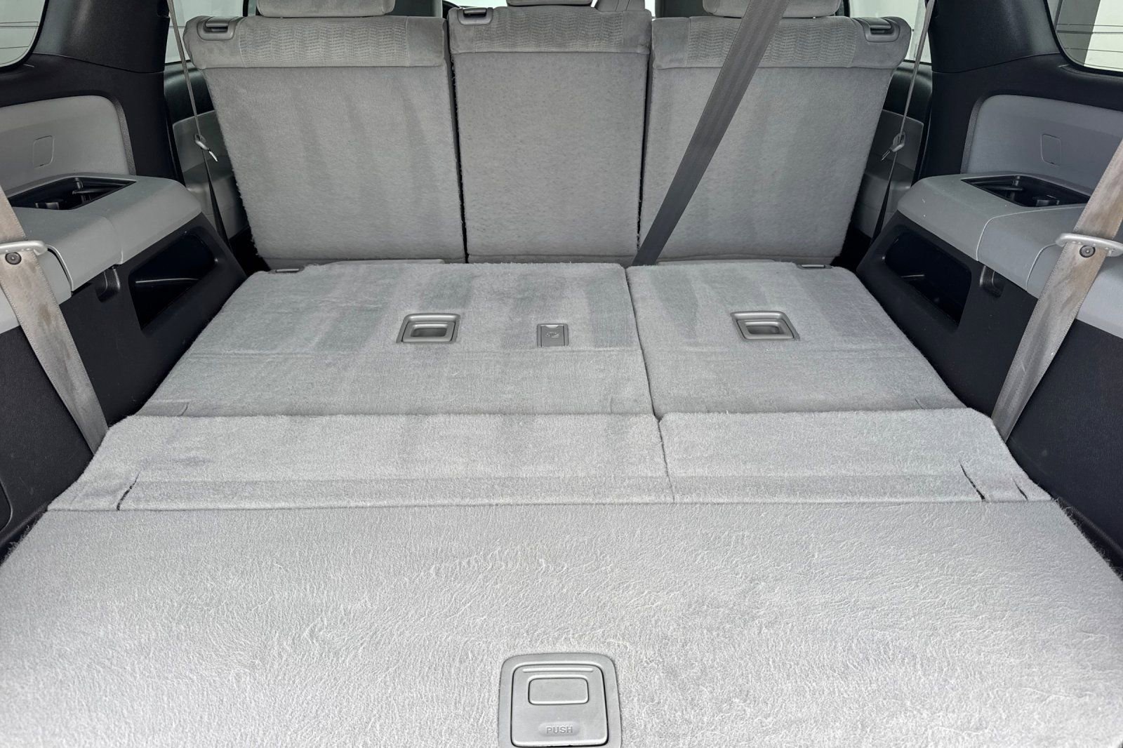 Certified 2018 Toyota Sequoia SR5 w/ Preferred Accessory Package RWD image 19