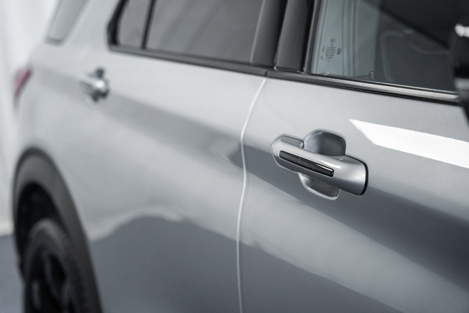 Certified 2020 Ford Explorer ST w/ ST Street Pack image 21