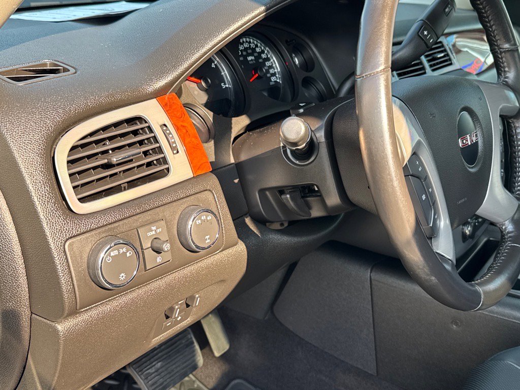 Used 2014 GMC Sierra 3500 SLT image 8