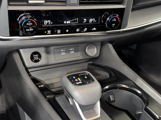 New 2025 Nissan Rogue SV image 17