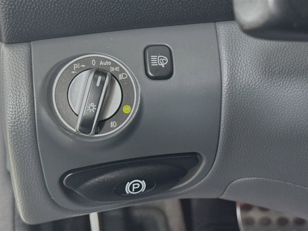Used 2003 Mercedes-Benz SL 500 image 11