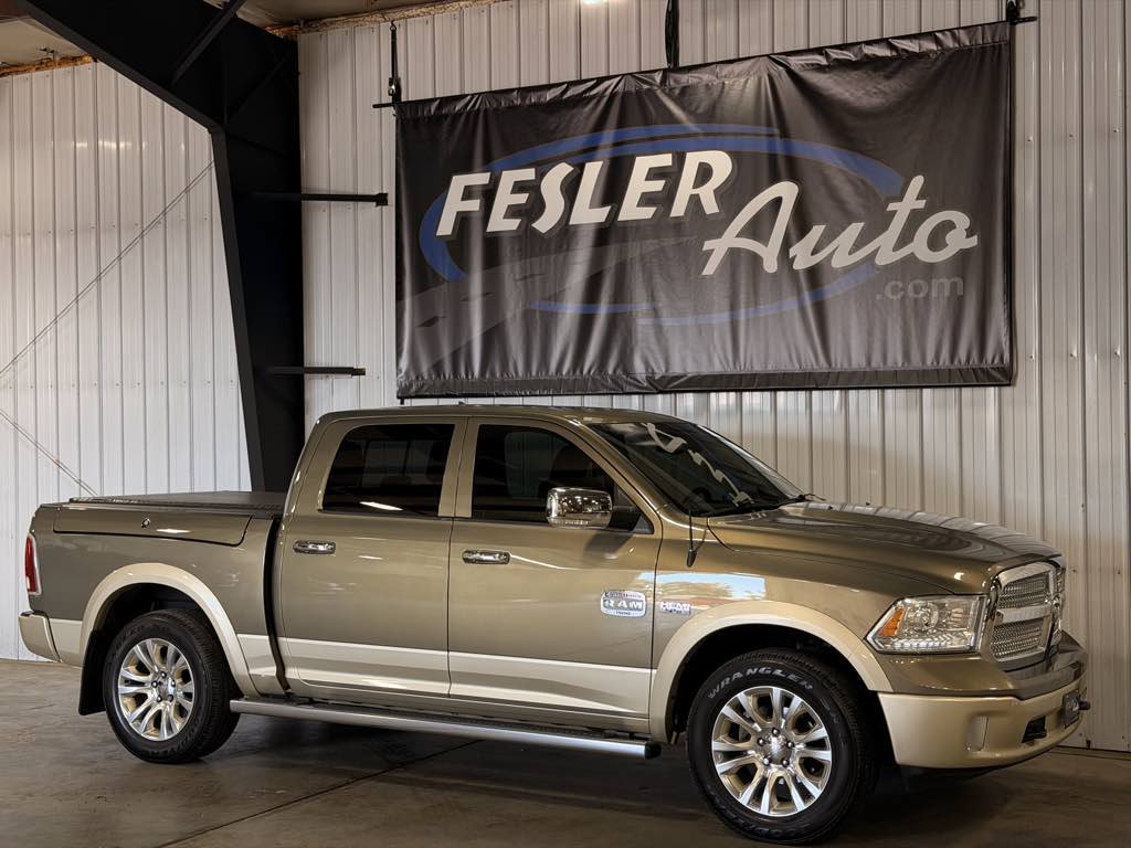 Used 2013 RAM 1500 Laramie Longhorn w/ Convenience Group AWD/4WD image 3