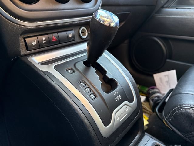 Used 2016 Jeep Compass High Altitude image 29