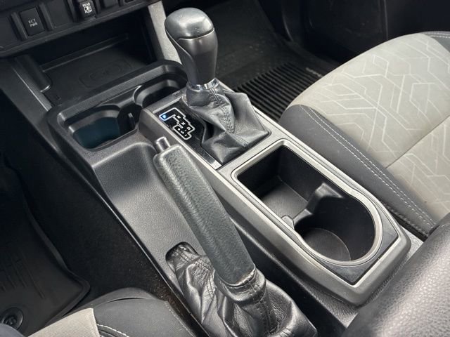 Used 2020 Toyota Tacoma TRD Sport image 37