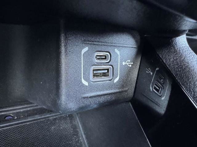 Used 2022 Jeep Compass Limited w/ (RED) Package image 15