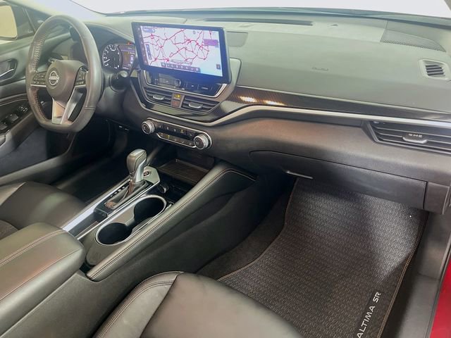Used 2023 Nissan Altima 2.5 SR w/ SR Premium Package image 31