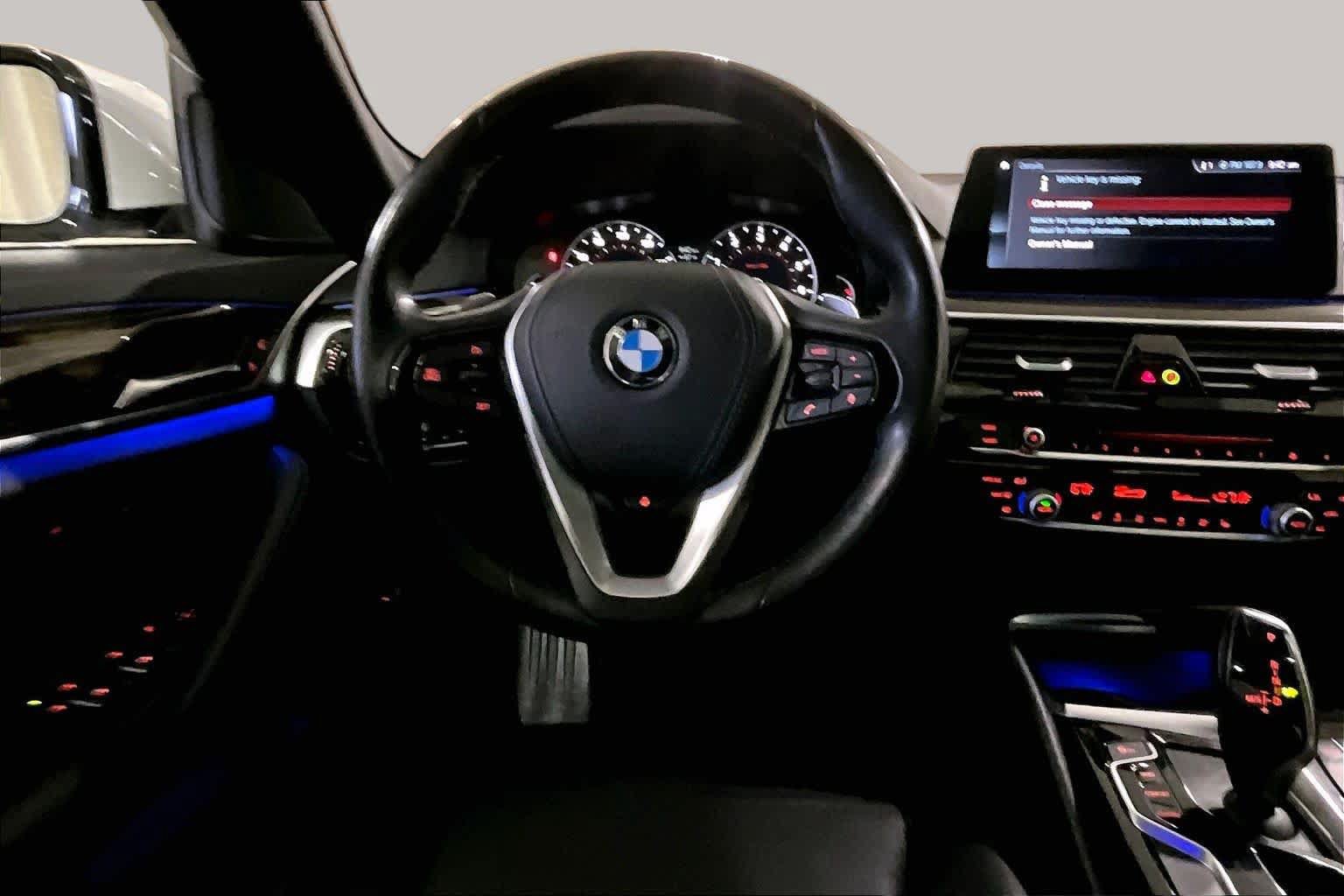 Used 2018 BMW 530i xDrive w/ Premium Package AWD/4WD image 12