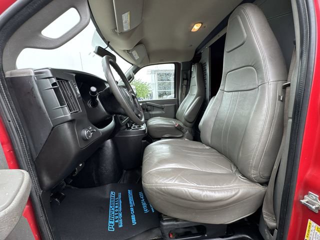 Used 2017 GMC Savana 2500 RWD image 17