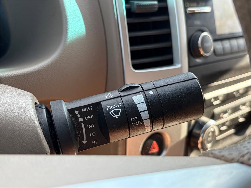 Used 2013 Nissan Frontier SV image 16