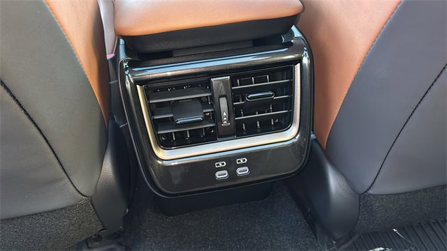 New 2025 Toyota Crown Signia w/ Advanced Technology Package image 8