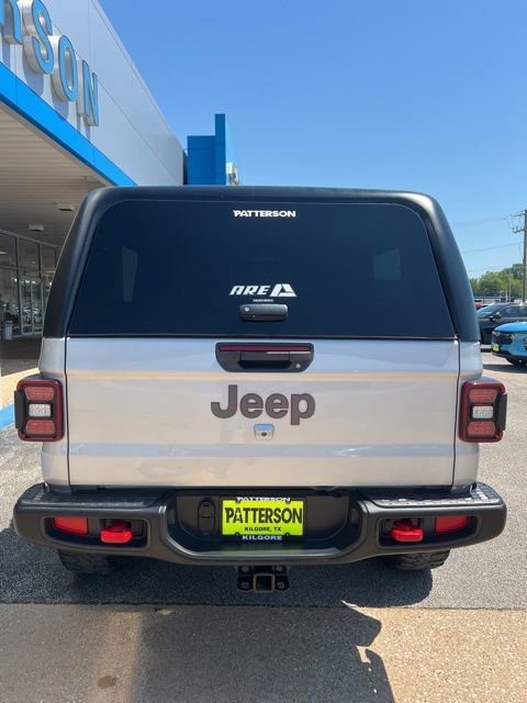 Used 2023 Jeep Gladiator Rubicon w/ LED Lighting Group AWD/4WD image 6