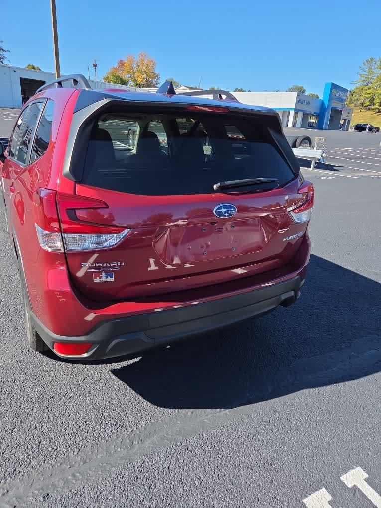 Used 2024 Subaru Forester Premium AWD/4WD image 15