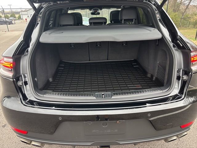 Used 2020 Porsche Macan S image 11