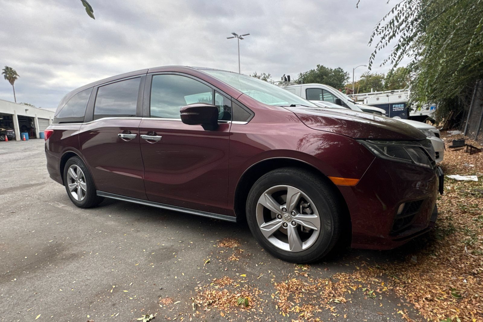 Used 2018 Honda Odyssey EX-L image 2