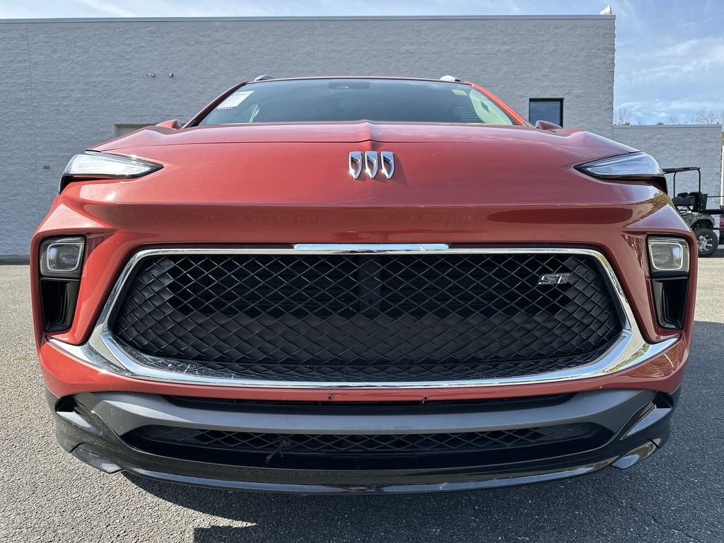 Used 2024 Buick Encore GX Sport Touring image 25