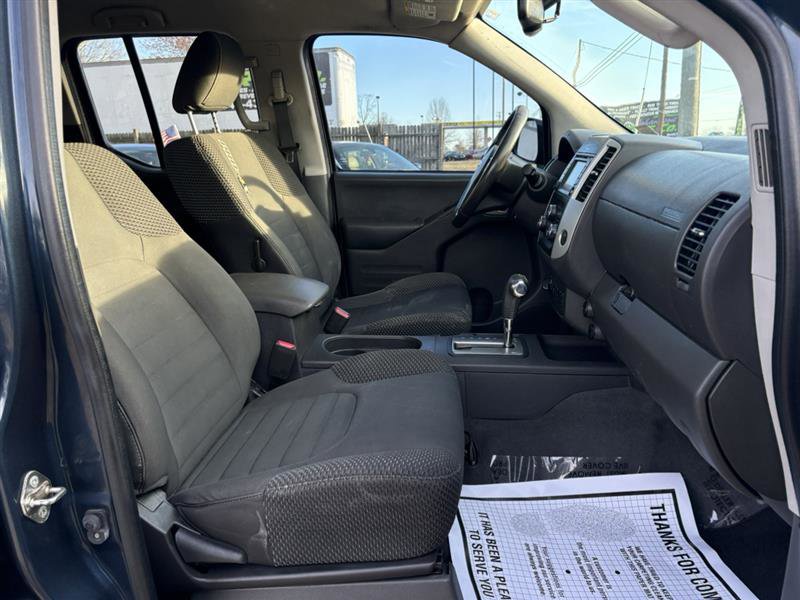 Used 2019 Nissan Frontier PRO-4X AWD/4WD image 19
