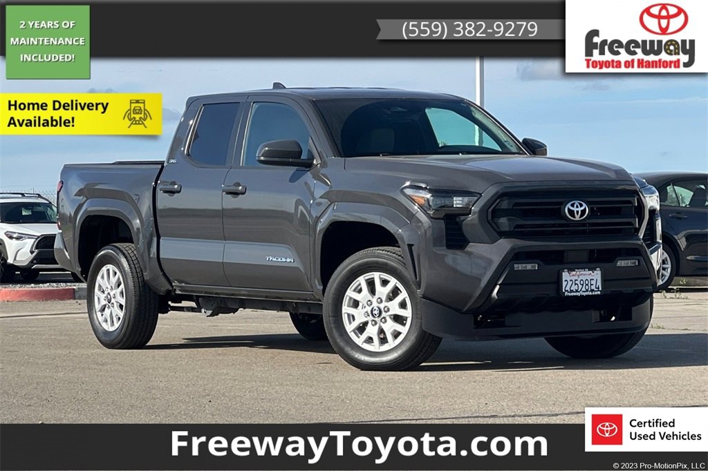 Certified 2025 Toyota Tacoma SR5 image 1