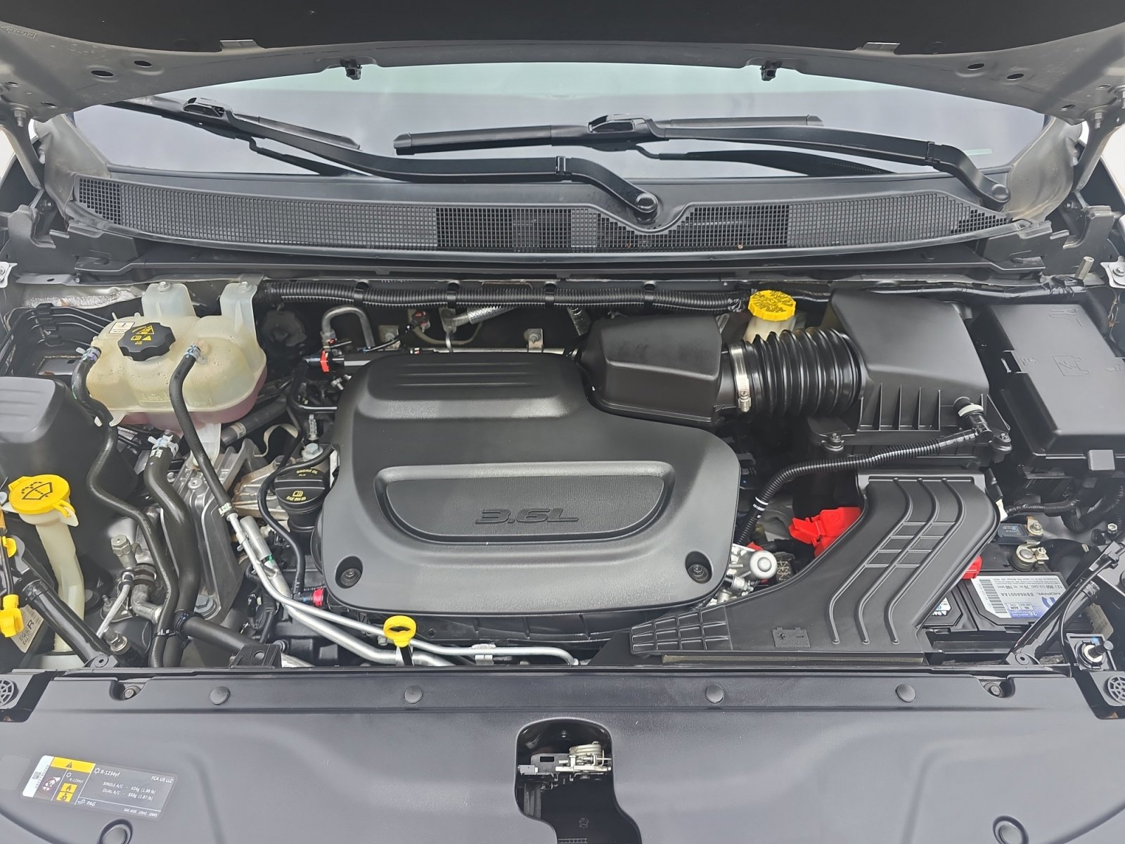 Used 2021 Chrysler Pacifica Touring image 28