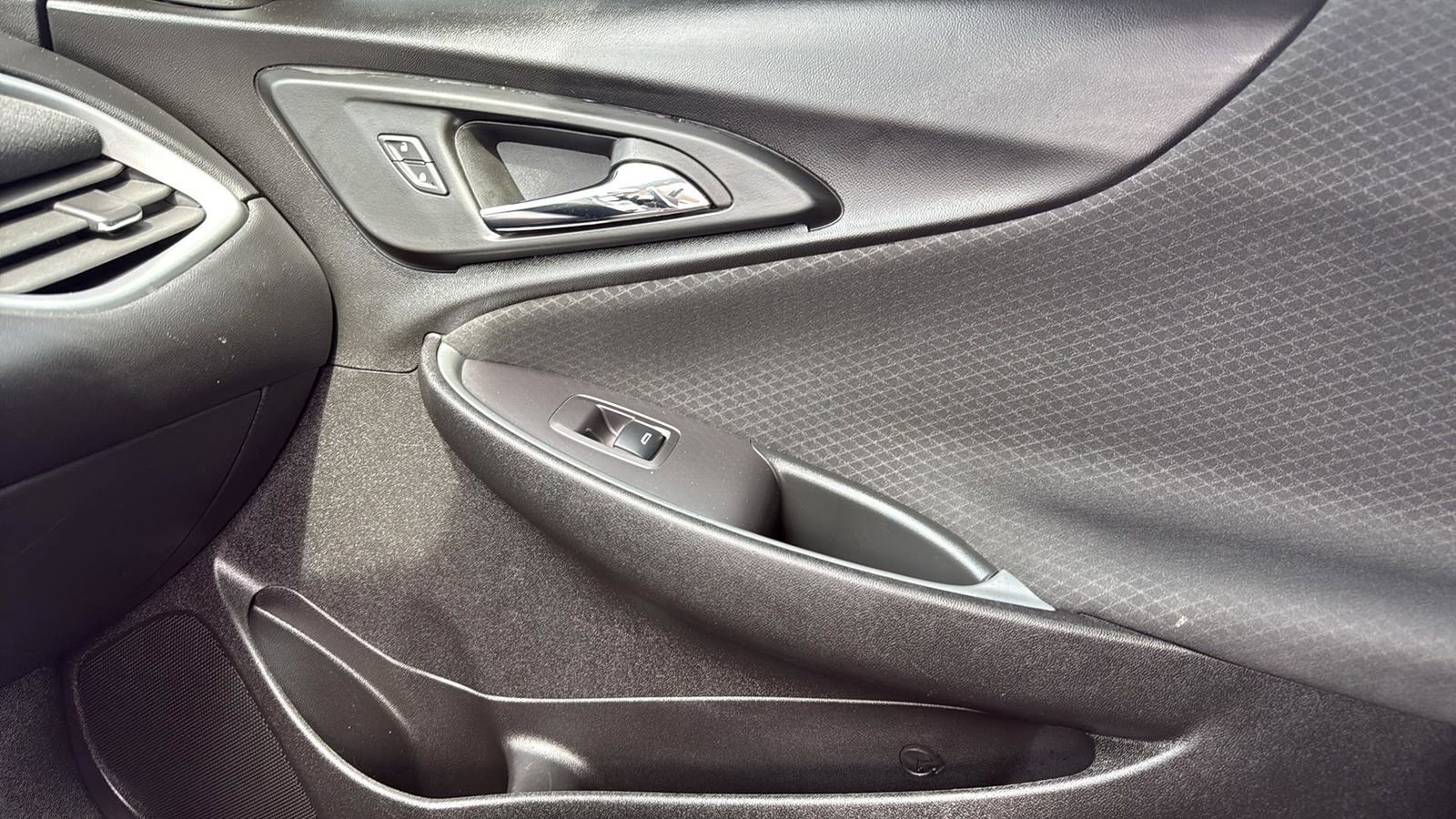 Used 2024 Chevrolet Malibu LS image 24