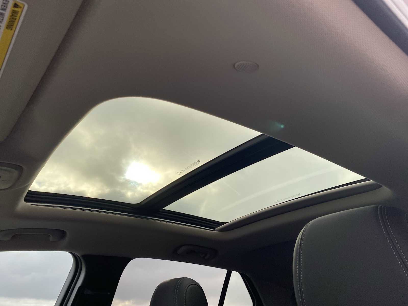 Used 2023 Buick Encore GX Essence w/ Experience Buick Package image 25