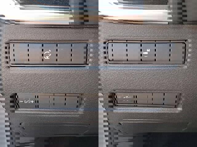 Certified 2021 Nissan Rogue SV image 23