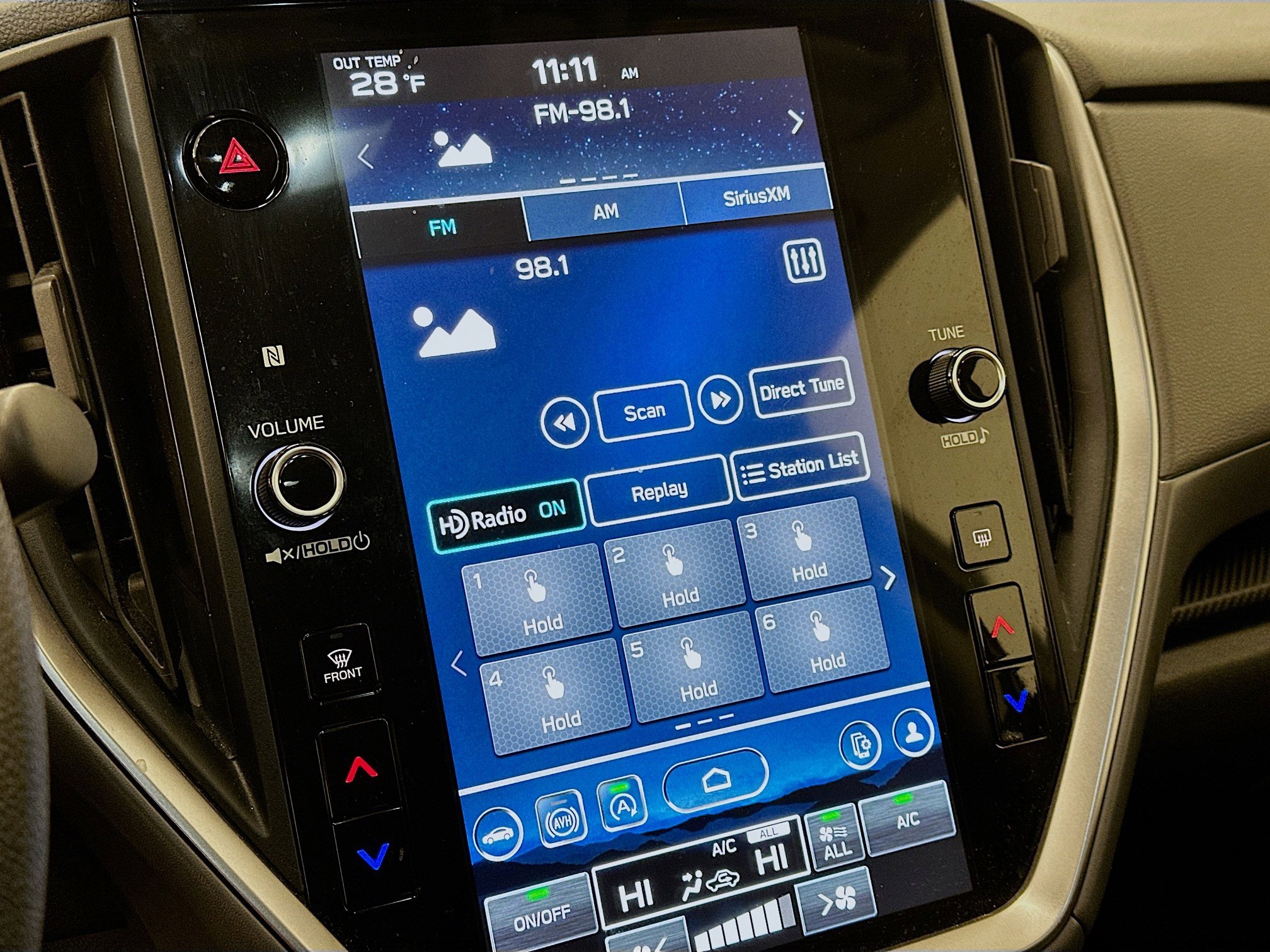 Used 2024 Subaru Crosstrek 2.0i Premium image 21