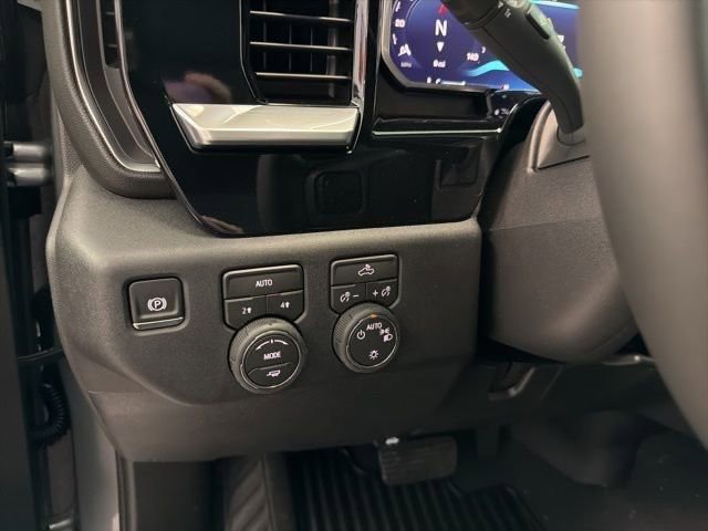 New 2026 Chevrolet Silverado 1500 LT AWD/4WD image 15