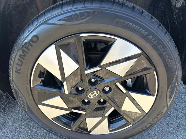 Used 2024 Hyundai Kona SEL image 24