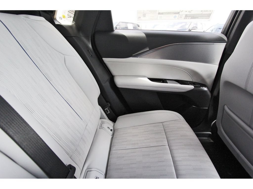 New 2027 Cadillac Lyriq Sport AWD/4WD image 11