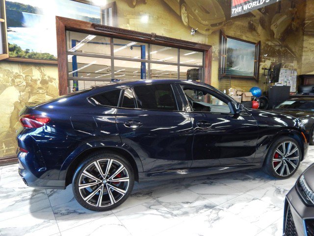 Used 2021 BMW X6 xDrive40i image 4