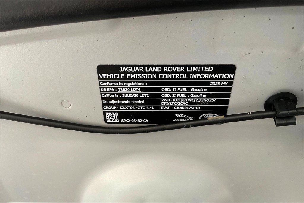 Used 2025 Land Rover Range Rover Sport Dynamic SE AWD/4WD image 30