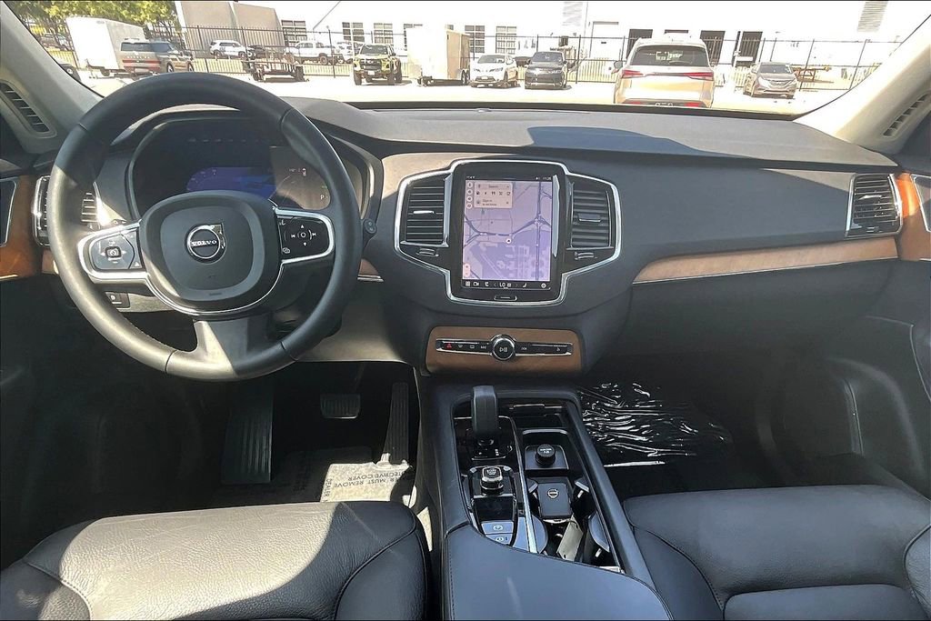 Certified 2023 Volvo XC90 T8 Plus w/ Protection Package Premier image 20