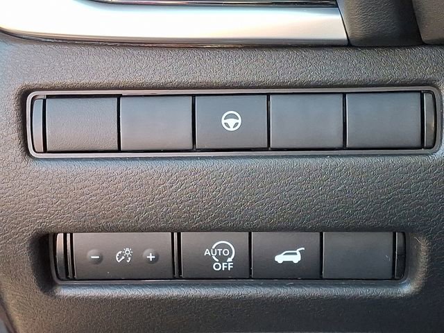 Used 2024 Nissan Rogue SL w/ SL Premium Package image 25