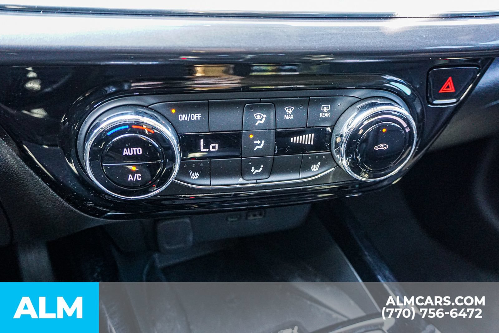 Used 2025 Chevrolet Trax ACTIV w/ Sunroof Package FWD image 43