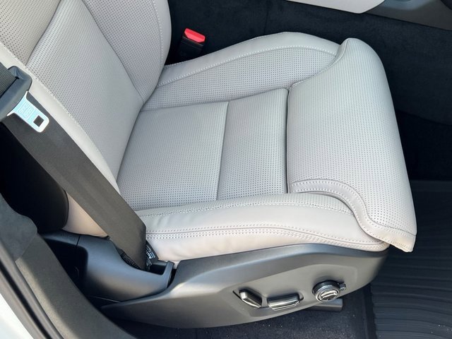 New 2026 Volvo XC90 B5 Ultra w/ Lounge Package image 8