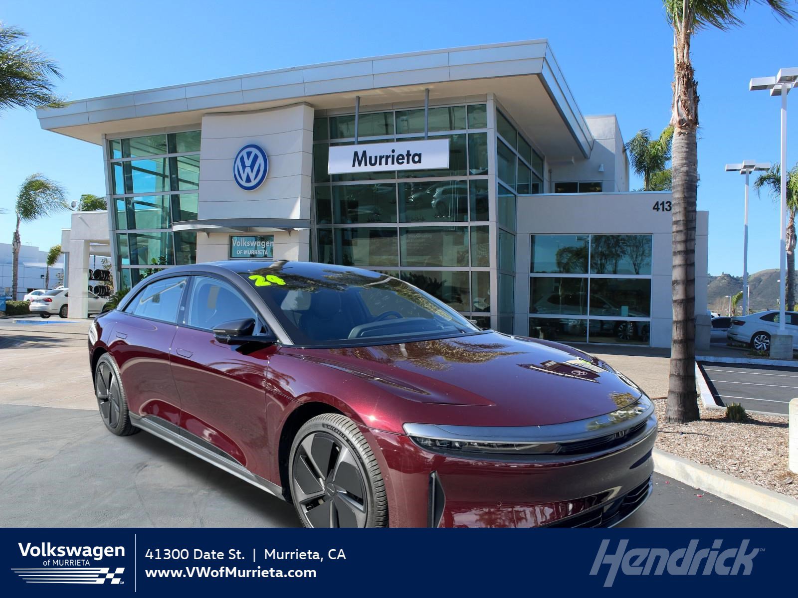 Used 2024 Lucid Air Touring image 1