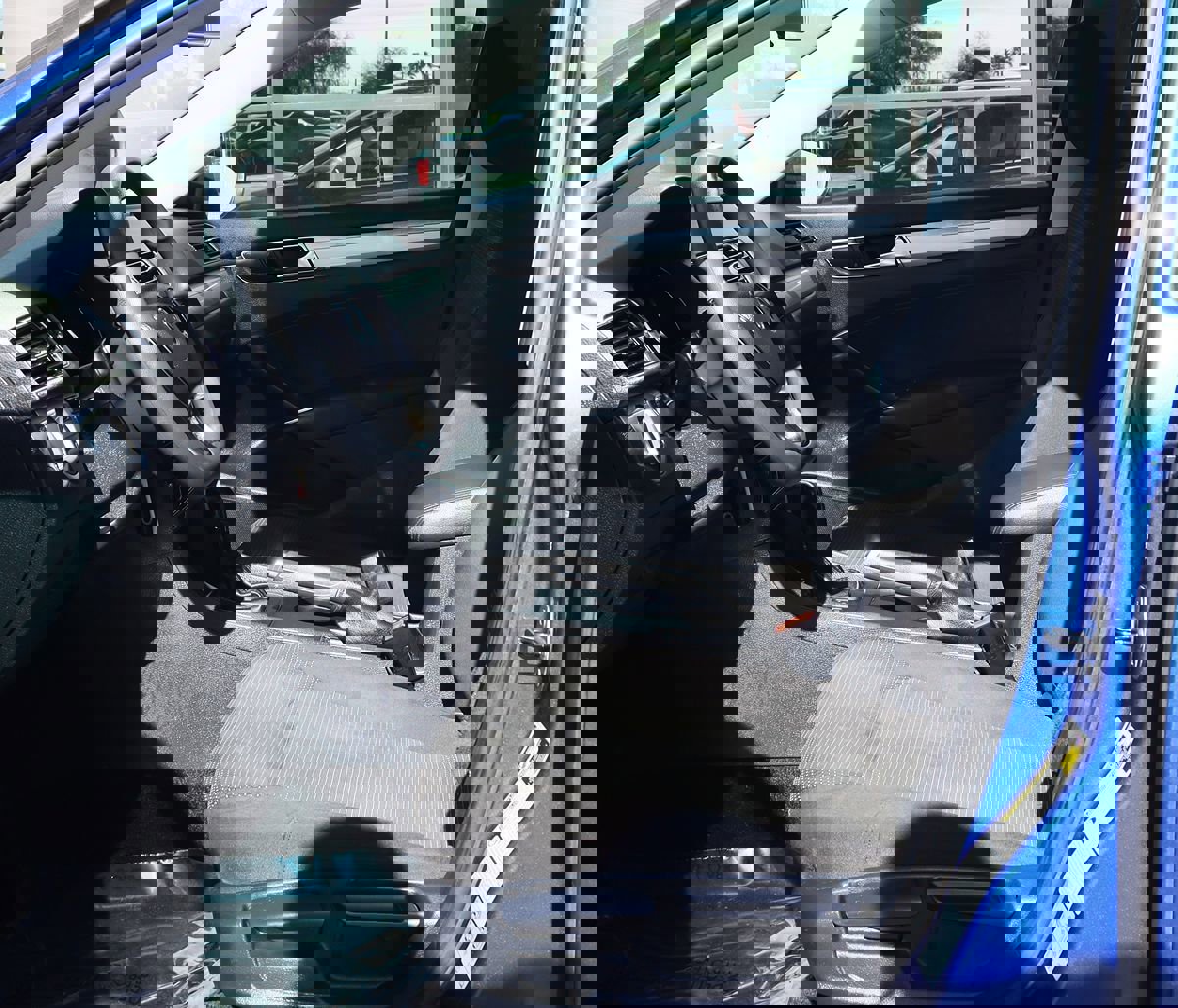 Used 2017 Volkswagen Passat 1.8T S image 37