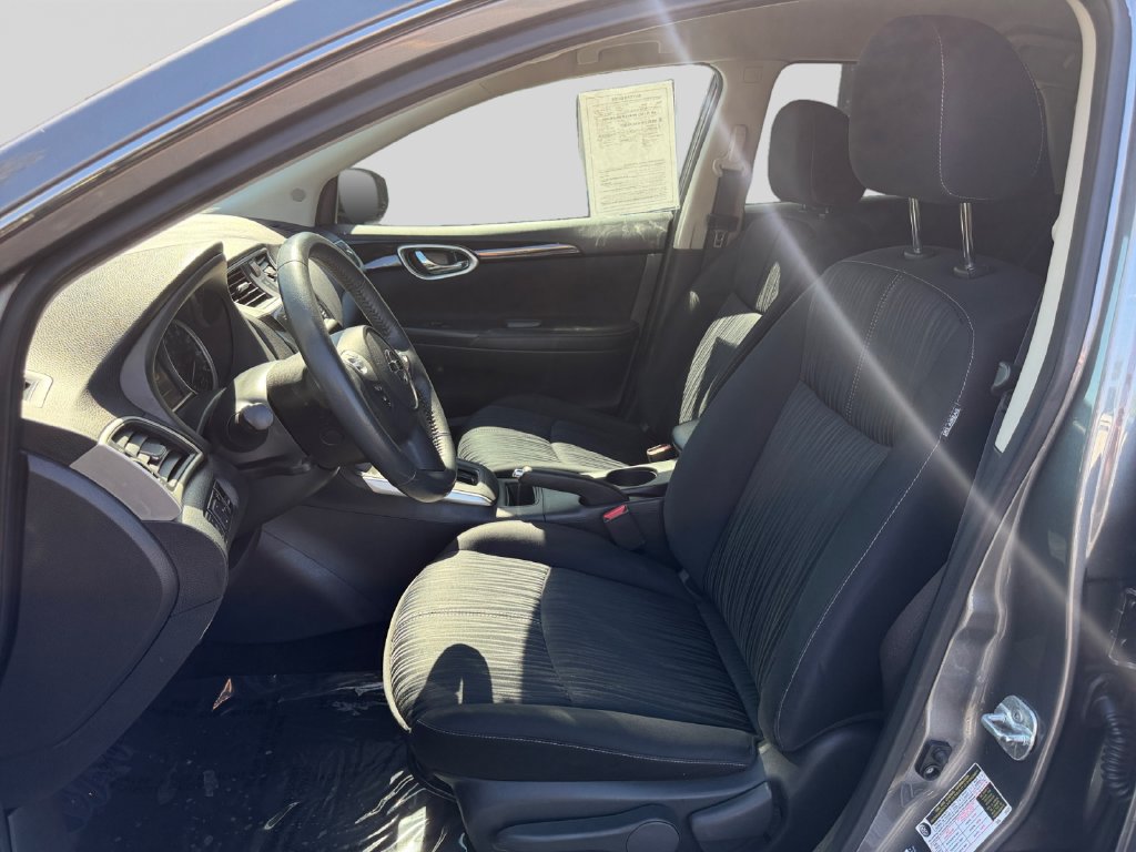 Used 2016 Nissan Sentra SV FWD image 10