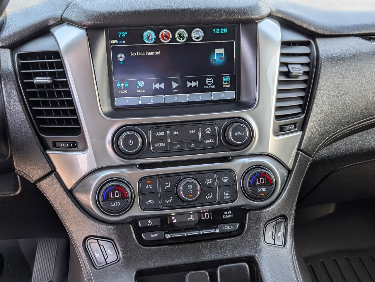 Used 2019 Chevrolet Tahoe LT RWD image 18