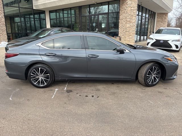 Used 2024 Lexus ES 350 w/ Premium Package image 7