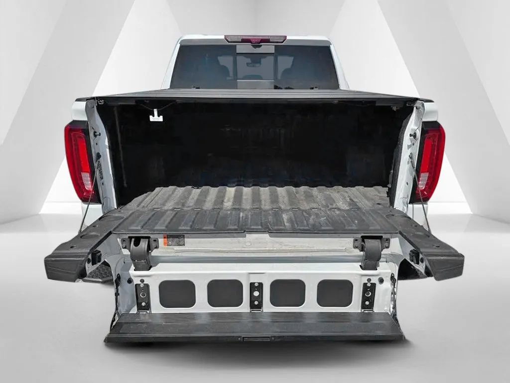Used 2024 GMC Sierra 1500 Denali AWD/4WD image 34
