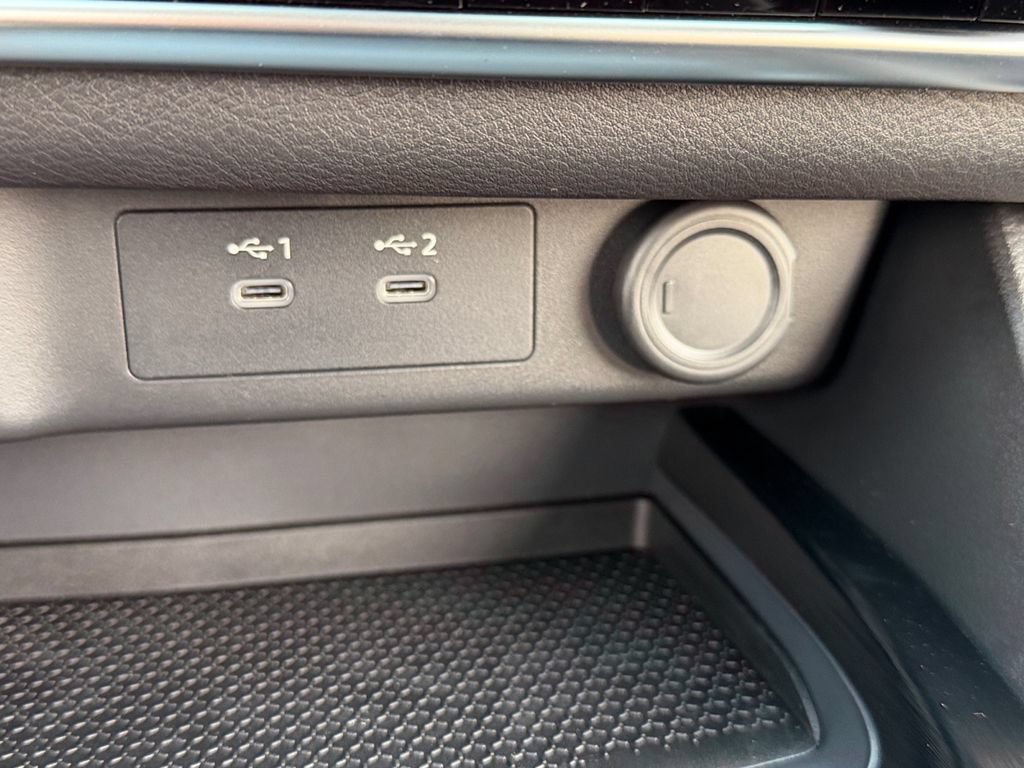 Used 2026 Nissan Rogue SV AWD/4WD image 23